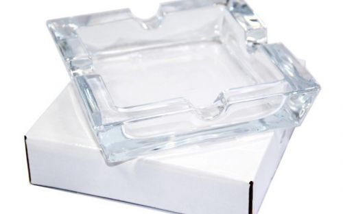 Szivar hamutartó 4 szivar részére -kristályüveg, négyzet (15x15cm)