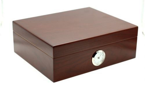 Humidor 30 szál szivar részére, spanyol cédrusfa szivartartó doboz, párásító és külső hygrometer - bordó, Angelo