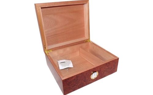 Humidor 40 szál szivar részére, cédrusfa szivar tároló doboz, párásítóval, külső hygrométerrel - gyökérmintás, Angelo