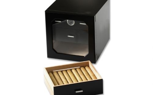 Humidor 80 szivar részére, fekete szivar tartó szekrény, külső hygrometer, üveg ajtó