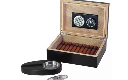 Achenty! Humidor 30 szál szivar részére, fekete cédrusfa szivar tároló doboz, párásító, hygrométer + AJÁNDÉK szett!