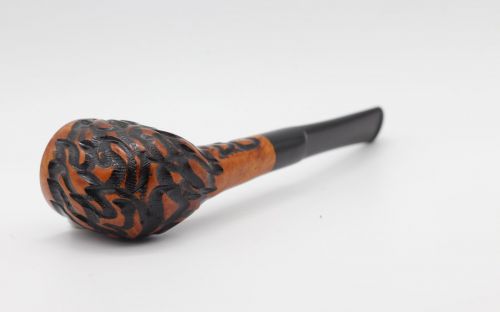 Lorenzo BRIAR pipa Garden 421 Rustic Billiard