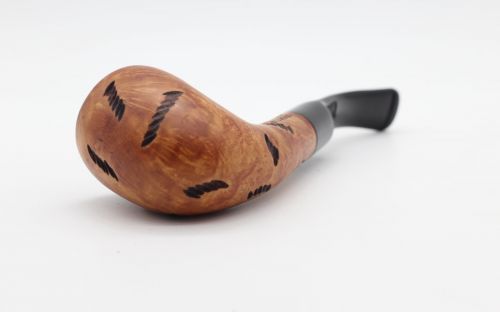 Lorenzo pipa Manola 245 Carving