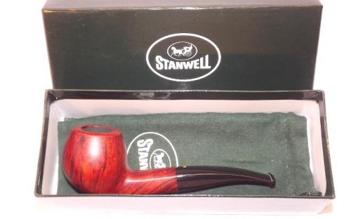 Stanwell pipa Silke Brun 182 Brown Matt