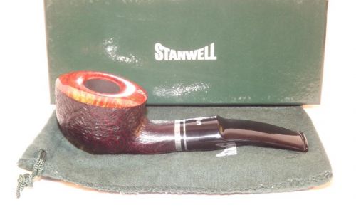 Stanwell pipa Trio 95 Black Sand