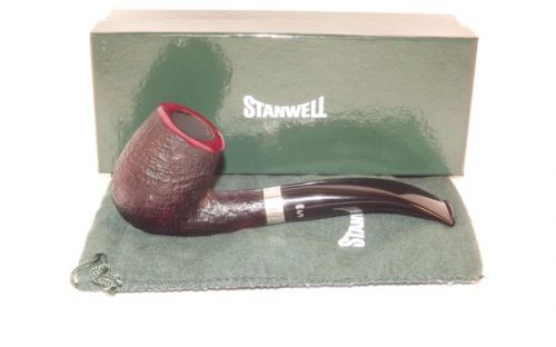 Stanwell pipa Sterling 246 Black Sand