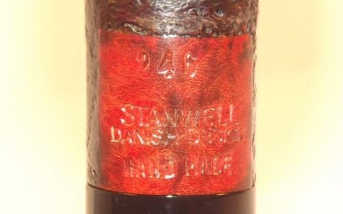 Stanwell pipa Hand Made 246 Black Sand