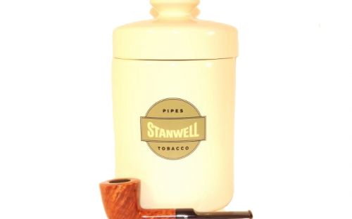 Stanwell Light Polish pipa + dohánytartó