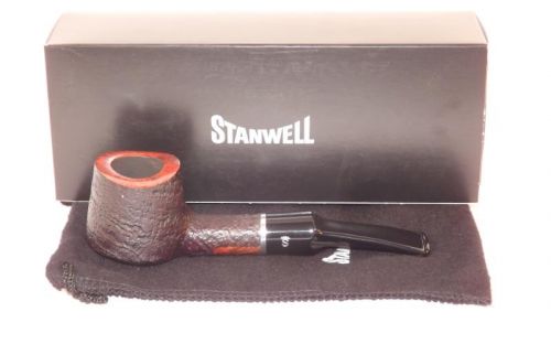 Stanwell pipa Relief 118 Black Sand