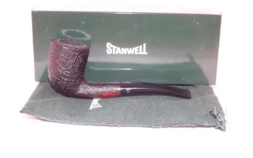 Stanwell pipa De Luxe 140 Black Sand
