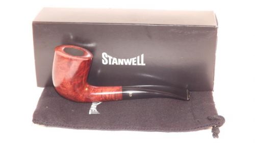 Stanwell pipa De Luxe 140 Brown Polish