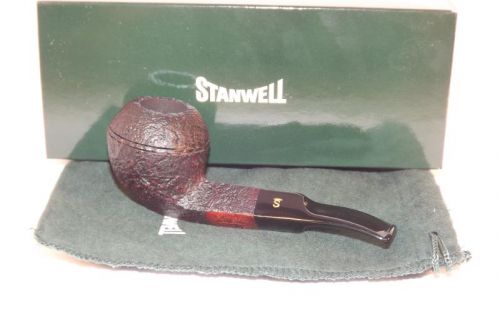 Stanwell pipa De Luxe 191 Black Sand