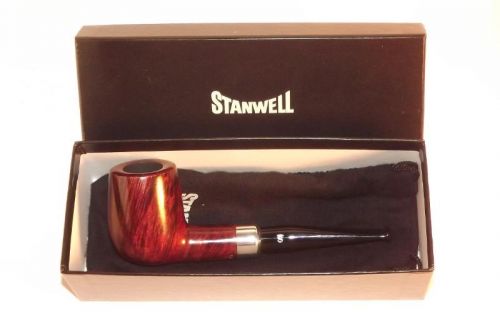 Stanwell pipa Army Mount 88 Red Polish