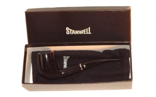 Stanwell pipa Black Diamond 139