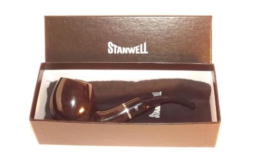 Stanwell pipa Black Diamond 232