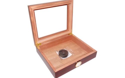 Humidor 30 szál szivar részére, cédrusfa szivar doboz, üvegtető, párásítóval, hygrométerrel - bordó, Angelo