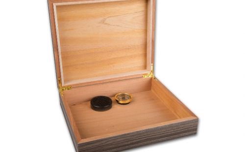 Humidor 30 szál szivar részére, zebracsíkos szivartartó doboz, párásító és belső hygrometer - Achenty!