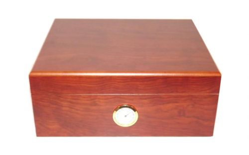 Humidor 50 szál szivar részére, cédrusfa szivar doboz, párásítóval, hygrométerrel - barna, Angelo