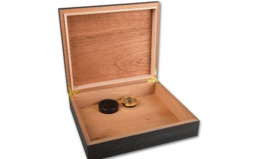 Humidor 40 szivar részére, fekete színű szivar tároló doboz, belső hygrométerrel, párásítóval - Achenty!