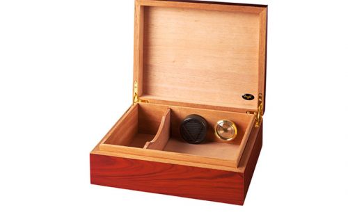 Humidor 50 szál szivar részére, cédrusfa szivar doboz, párásítóval, hygrométerrel - bubingafa, Angelo