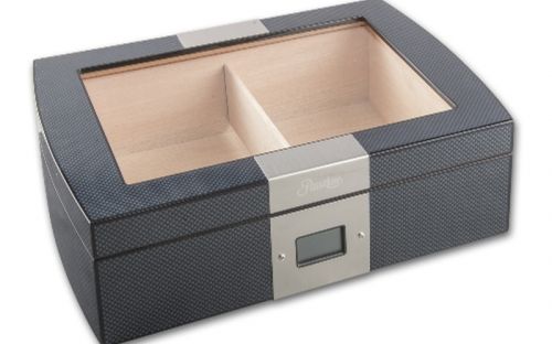 Humidor 50 szivar részére, carbon hatású, cedrusfa szivar doboz, üvegtetővel, digitális hygrometerrel - Passatore