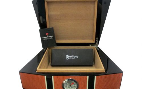 Humidor 50 szivar részére, cédrusfa szivar doboz, párásítóval, külső hygrométerrel - Lamborghini Carbon-orange