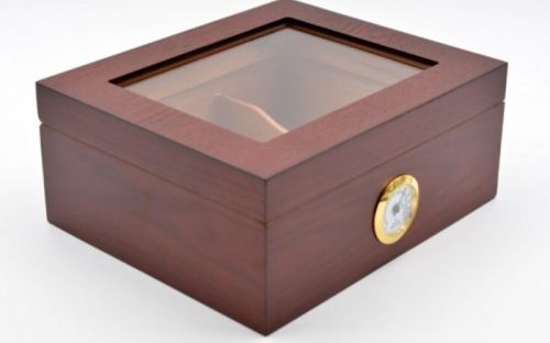 Humidor 50 szál szivar részére, cédrusfa szivar doboz, üvegtető, párásítóval, hygrométerrel - vöröses barna, Angelo