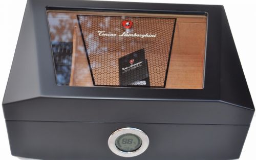 Humidor 80 szivar részére, üvegtetős, cedrusfa szivar doboz, párásítóval, külső hygrométerrel - Lamborghini Monte Carlo