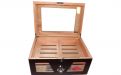 Gasztro humidor 80 szál szivar részére, üveges szivar doboz, cédrusfa, külső hygrométerrel és párásítóval - fekete