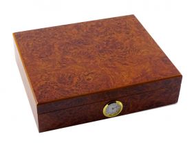 Humidor 30 szál szivarnak, cédrusfa szivar tároló doboz, külső hygrométerrel - gyökérmintás, barna színű, Angelo