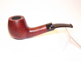 Stanwell pipa Silke Brun 233 Brown Matt